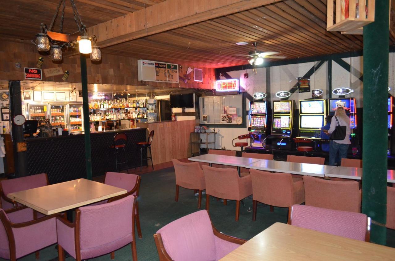 Two Hills Inn Екстериор снимка